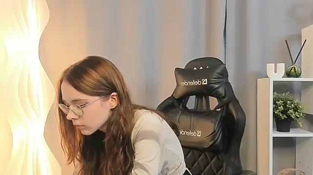 MaribelAntwi webcam