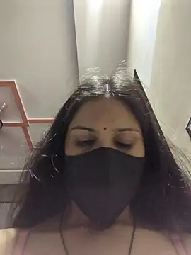 kaira_noty webcam