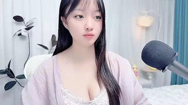Winnie666999 webcam
