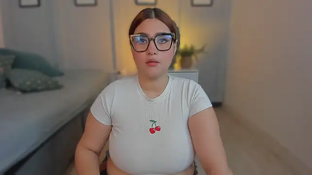samanta_dh webcam
