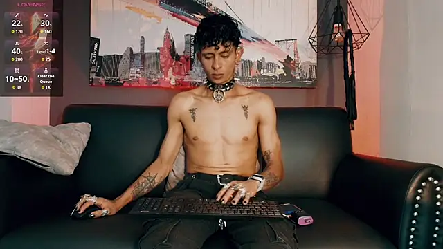 Maximoking26 webcam