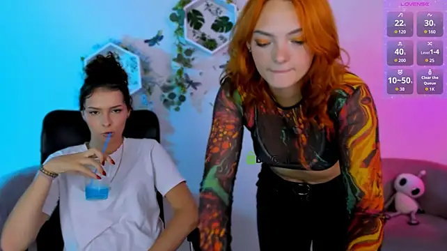 melody_sky_ webcam