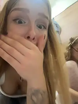 liza_risky's live room