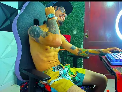 Boy_tatto77 webcam