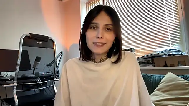 SweetFemBoyy webcam