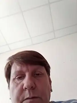AmazingArino52 webcam