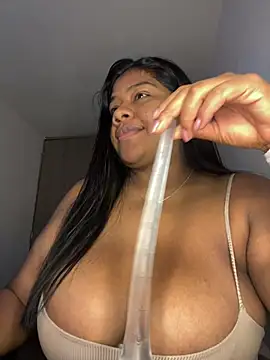 paola091 webcam