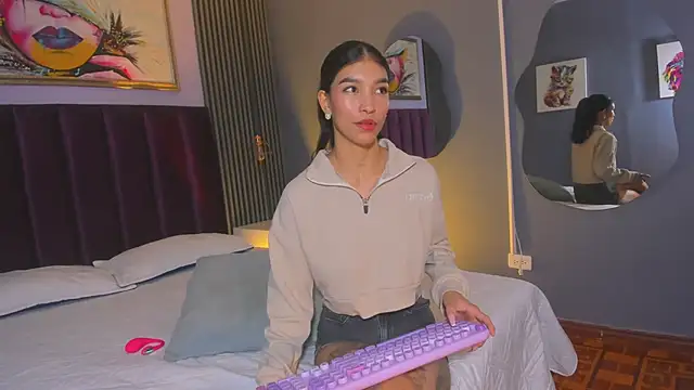 LauraAristizabal webcam
