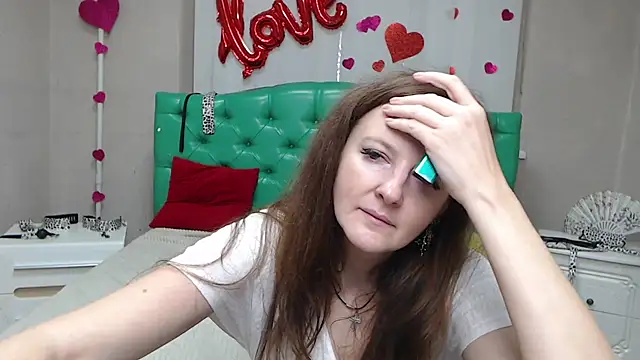 MeganPirs live cam on StripChat