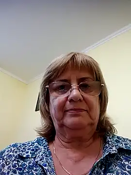 EmmaStar675