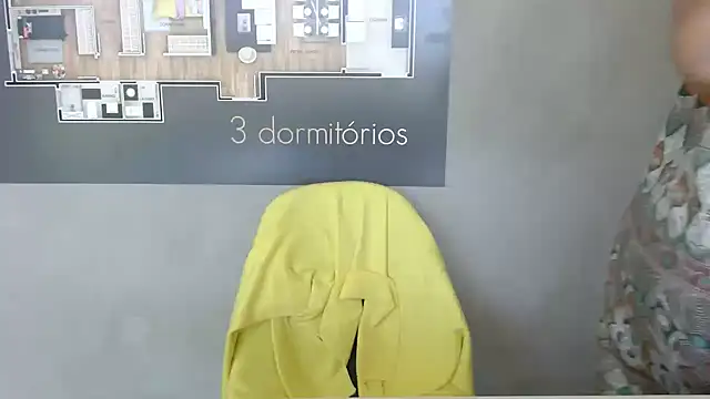 Lindagoddess75 live cam preview