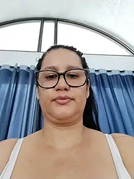 keilymadam live cam on StripChat