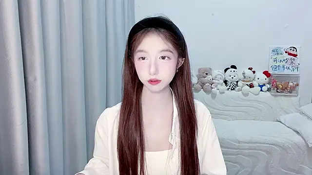 lucky-tt live cam on StripChat