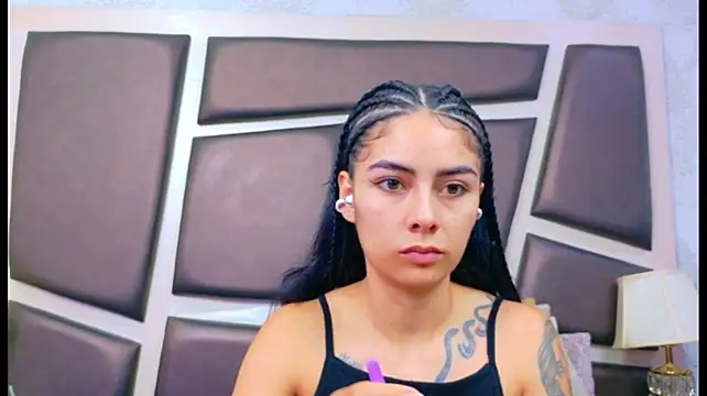 NicoleEsposito live cam preview
