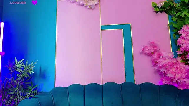 AriannaSins webcam