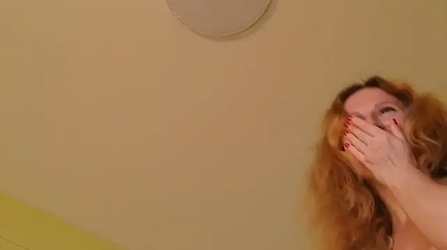 SimaGoldy live cam preview