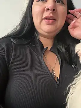 Abril_Luv live cam preview