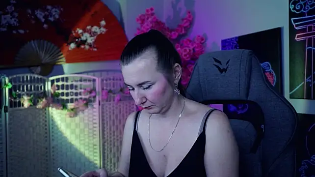 Golden_Dragon live cam preview