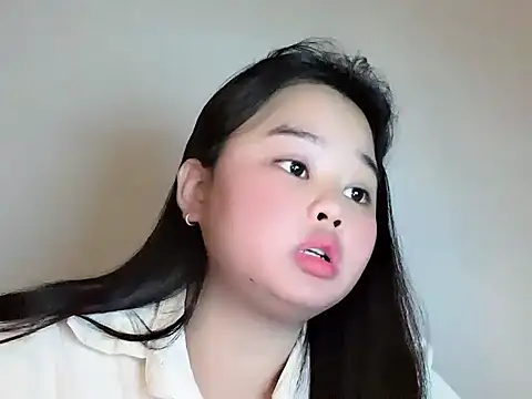 Nhungnhung201 webcam