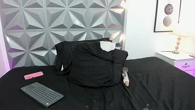 esmeralda_jenn11 webcam
