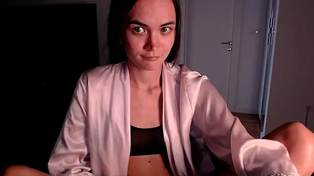 EvelynGG webcam