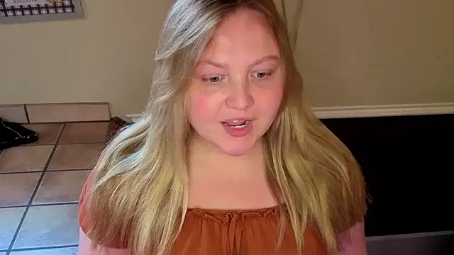 Phatassblonde webcam