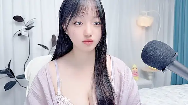Winnie666999 webcam