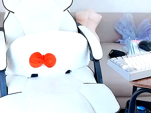 Eimi_Fukadaa webcam