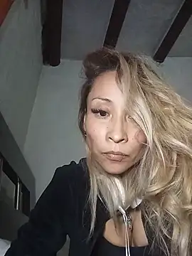 alexiajames_13 webcam