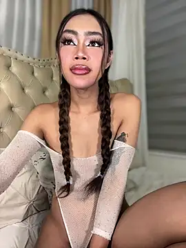 Innocent_yanixx69 live cam preview