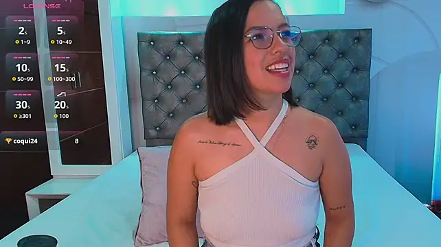 ShallomMuse live cam on StripChat