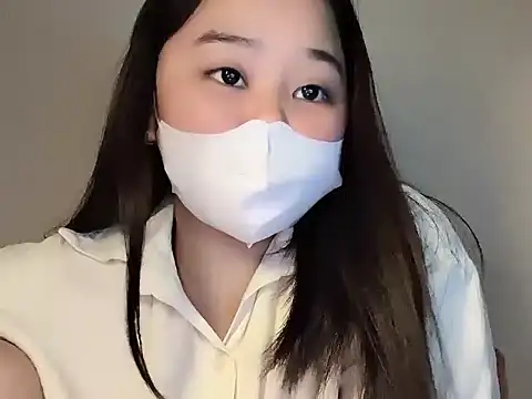 Nhungnhung201 live cam on StripChat