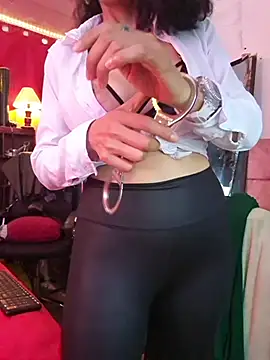 AmelieMartinez webcam