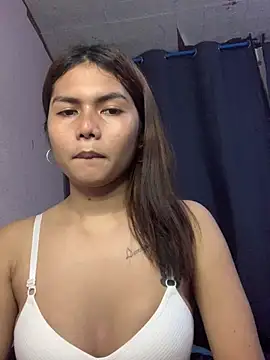 Sexy-Davina live cam on StripChat
