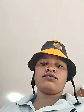 JuicyHoney_01 webcam