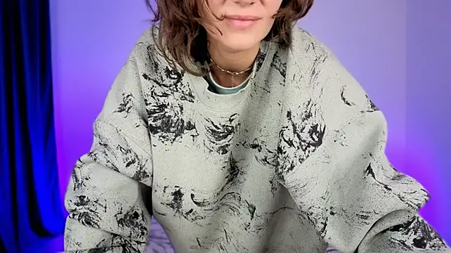 Miss_juliaa_ webcam