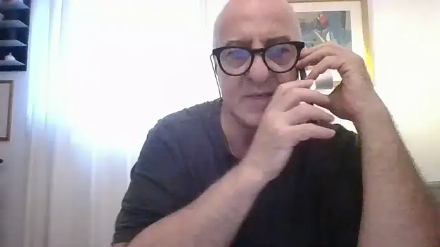 ANONIMO7735 webcam