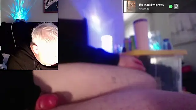 Snarfle82 webcam