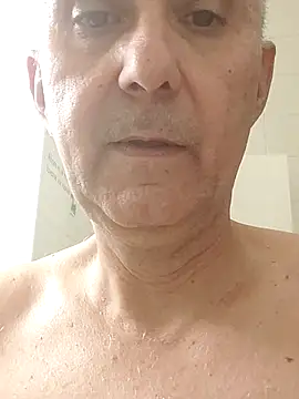 Emily_de_Carla снимок онлайн-комнаты на Stripchat