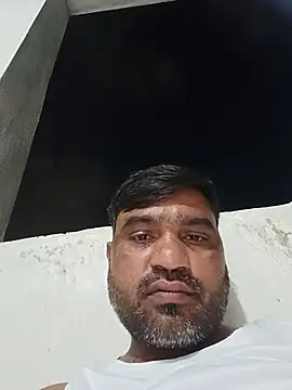 pintuS40 live cam on StripChat