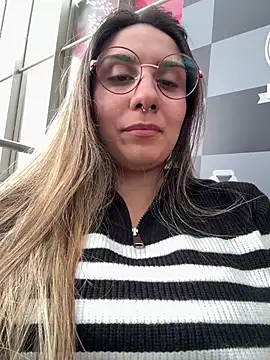 sarah_honey__ webcam