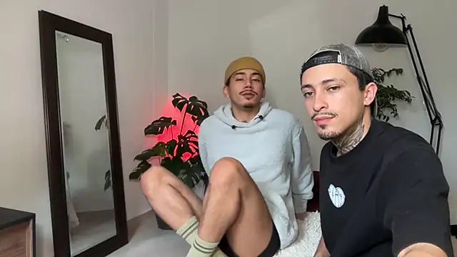 Noah_and_Steven webcam