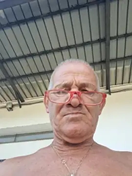 giorgioalvar webcam