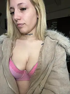 ShopiaX webcam