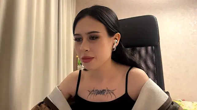 CarolineLamb webcam