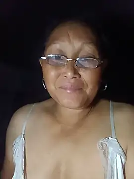 Juhi_09 webcam