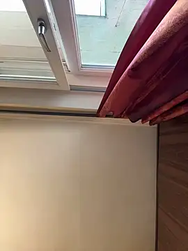 Hotmomcheckk_ webcam