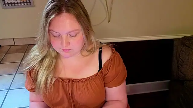 Phatassblonde webcam