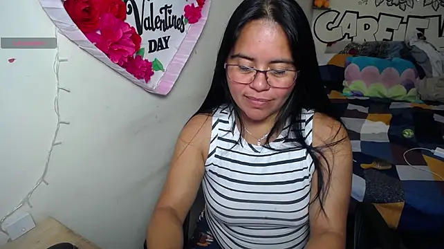 Miss__kendra_ webcam