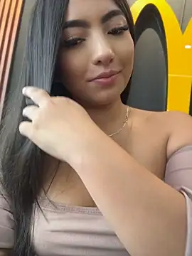 Valentina-gomezz webcam